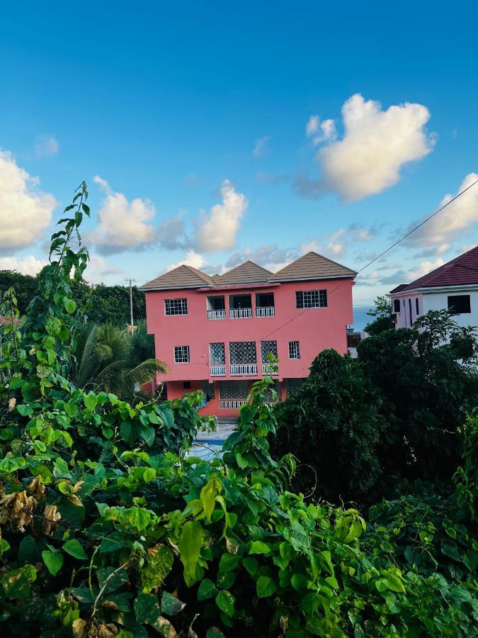 Ocean View Apartment Boscobel Exterior photo